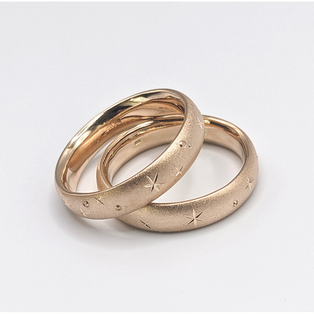 roosast kullast 585 abielusõrmused tähistaeva mustriga